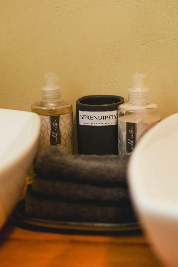 Serendipity Boutique Guest House 벨콤 외부 사진